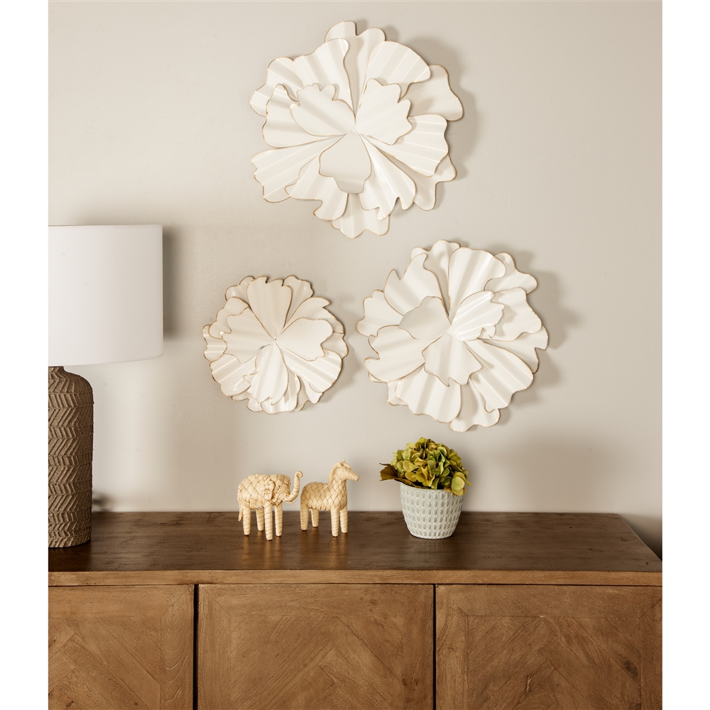 Grayson Lane 19-in H X 19-in W White Metal Modern/Contemporary Ornamental Wall Accent - 3-Pack 2 Grayson Lane 19-in H X 19-in W White Metal Modern/Contemporary Ornamental Wall Accent - 3-Pack - Image 2